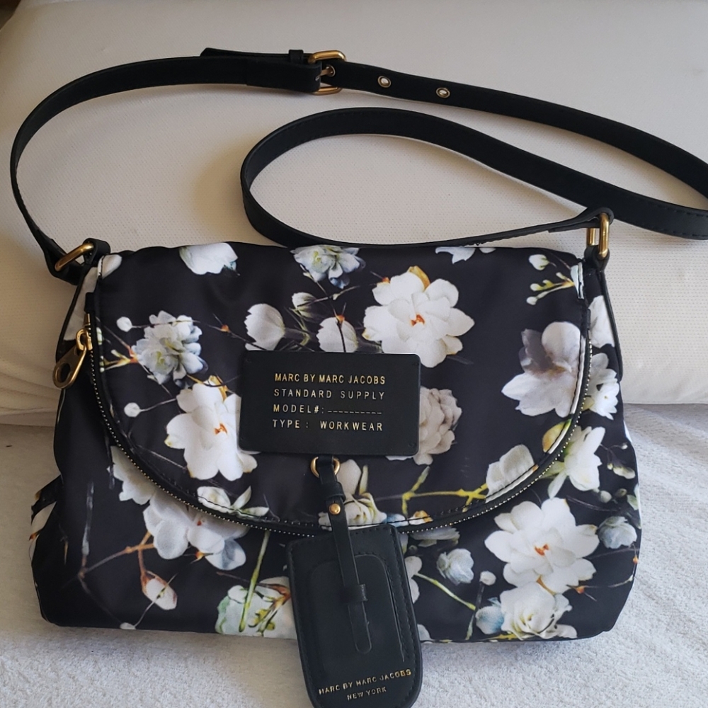 Marc by marc jocobs purse